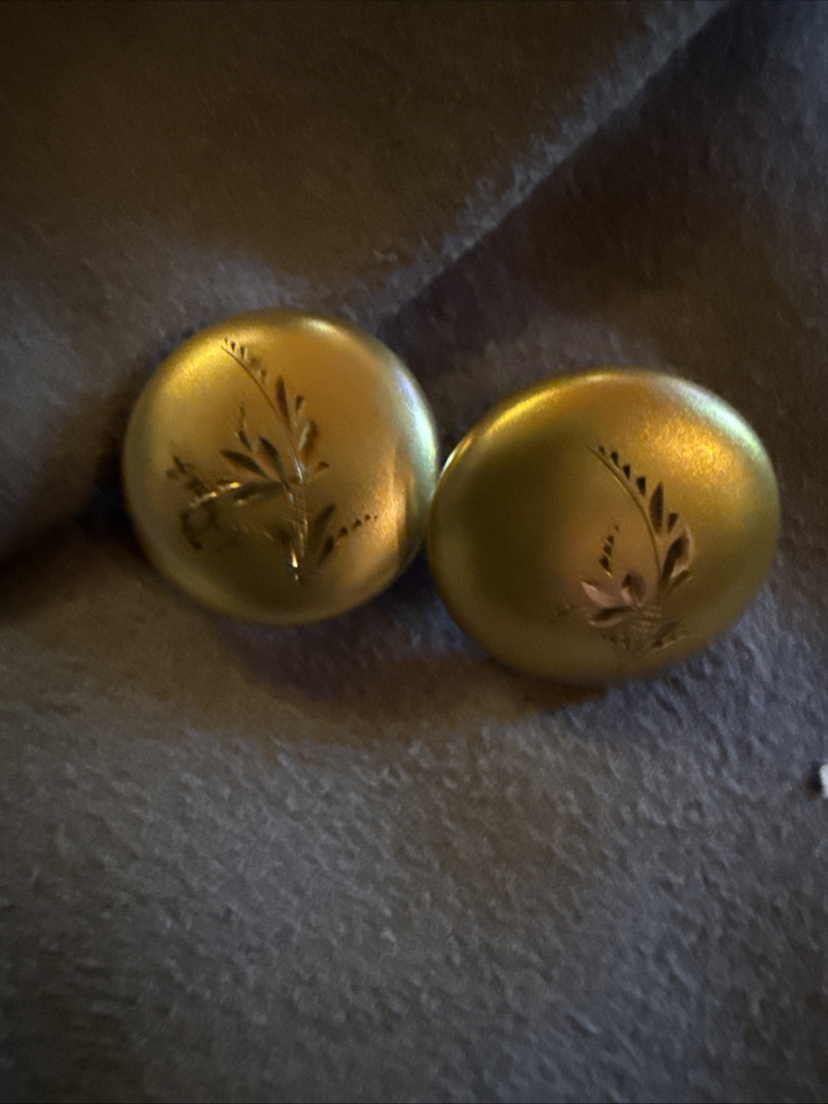 Antique Engraved Gold Cuff Links
