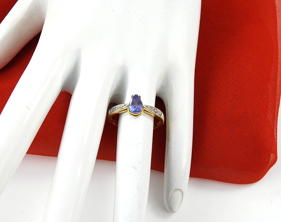 18K Gold Blue Violet Tanzanite Color Pear Cut Ring Diamond Accent Fine Jewelry