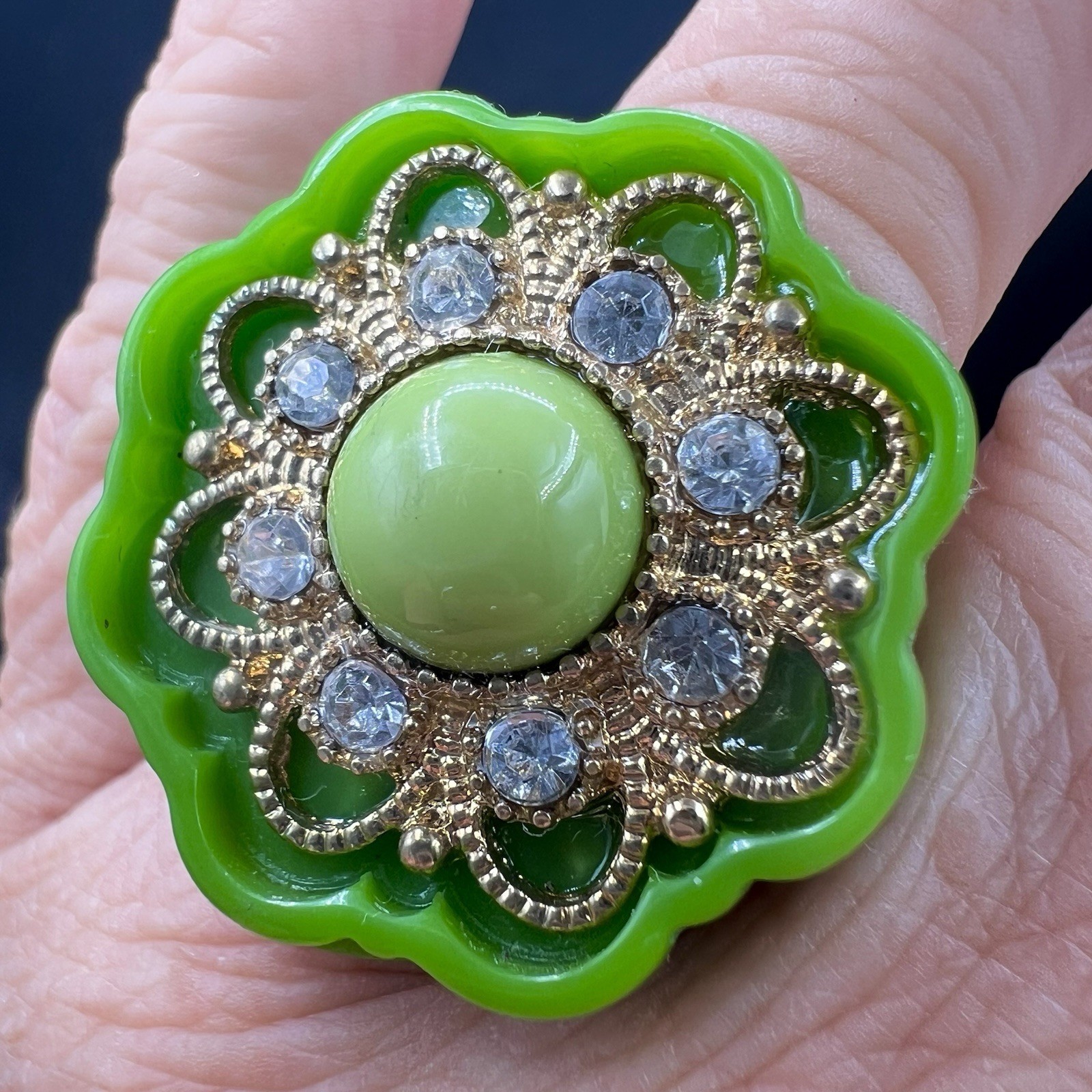 Vintage Lime Green Lucite Ring Bangle Bracelet Set Rhinestone Flower Atomic