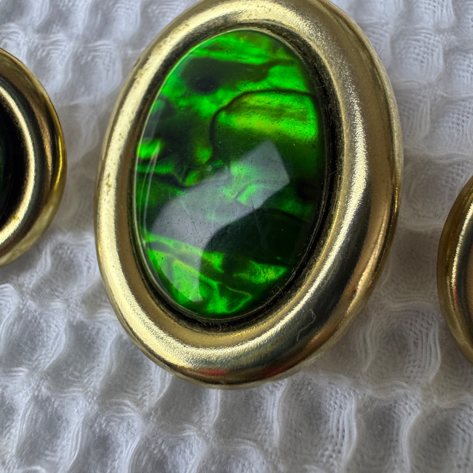 Vintage 1990’s Green Oval Stud Earrings and Brooch Set