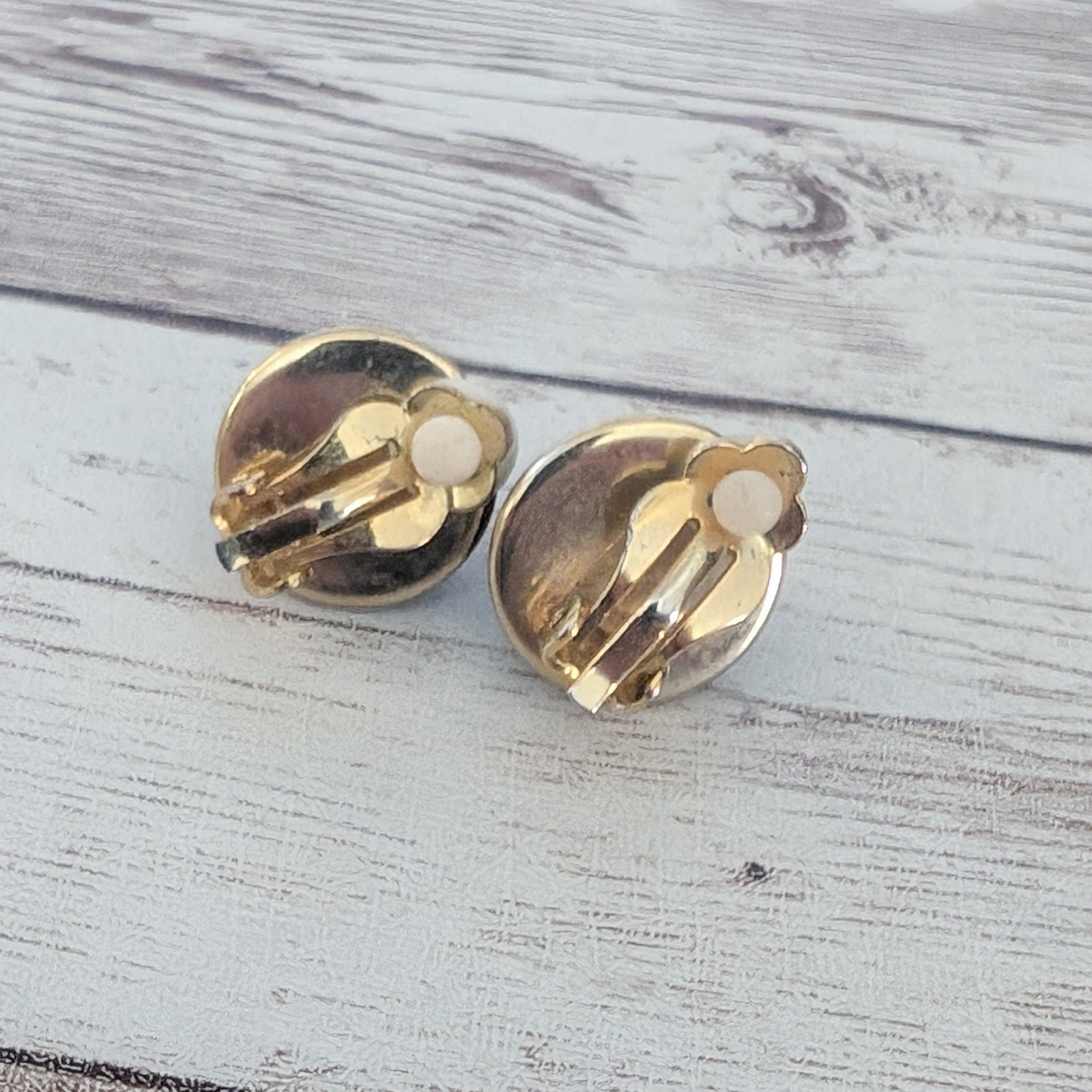 Vintage Clip On Earrings 5/8″ Domed Brown with Gold Tone Halo