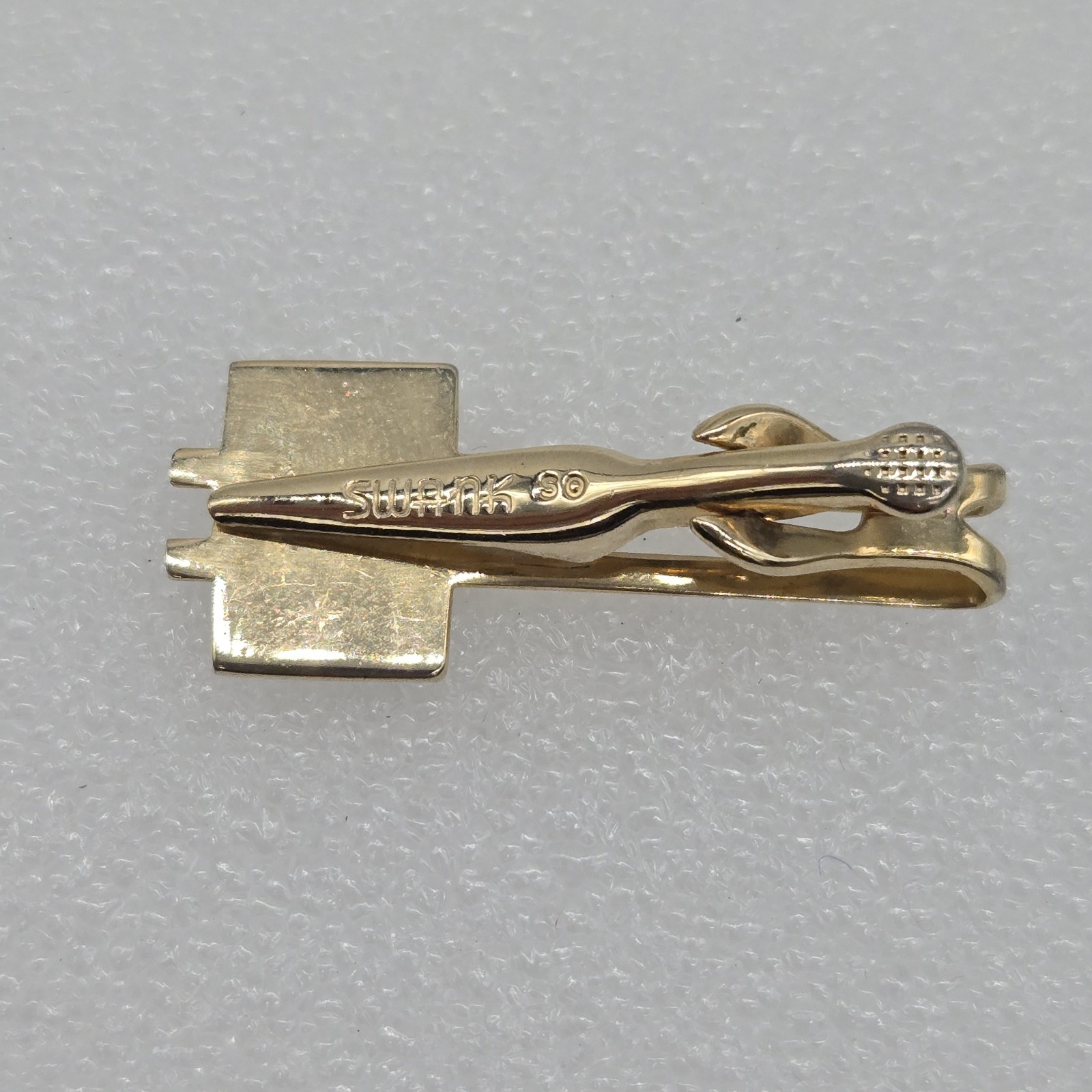 Vintage SWANK TIE BAR CLIP CLASP Gold Tone MONOGRAM INITIAL LETTER “B”
