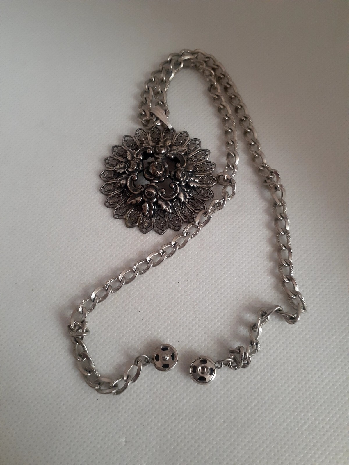 Vintage Filigree Flower 3D Pendant Lightweight Necklace W/button Clasp