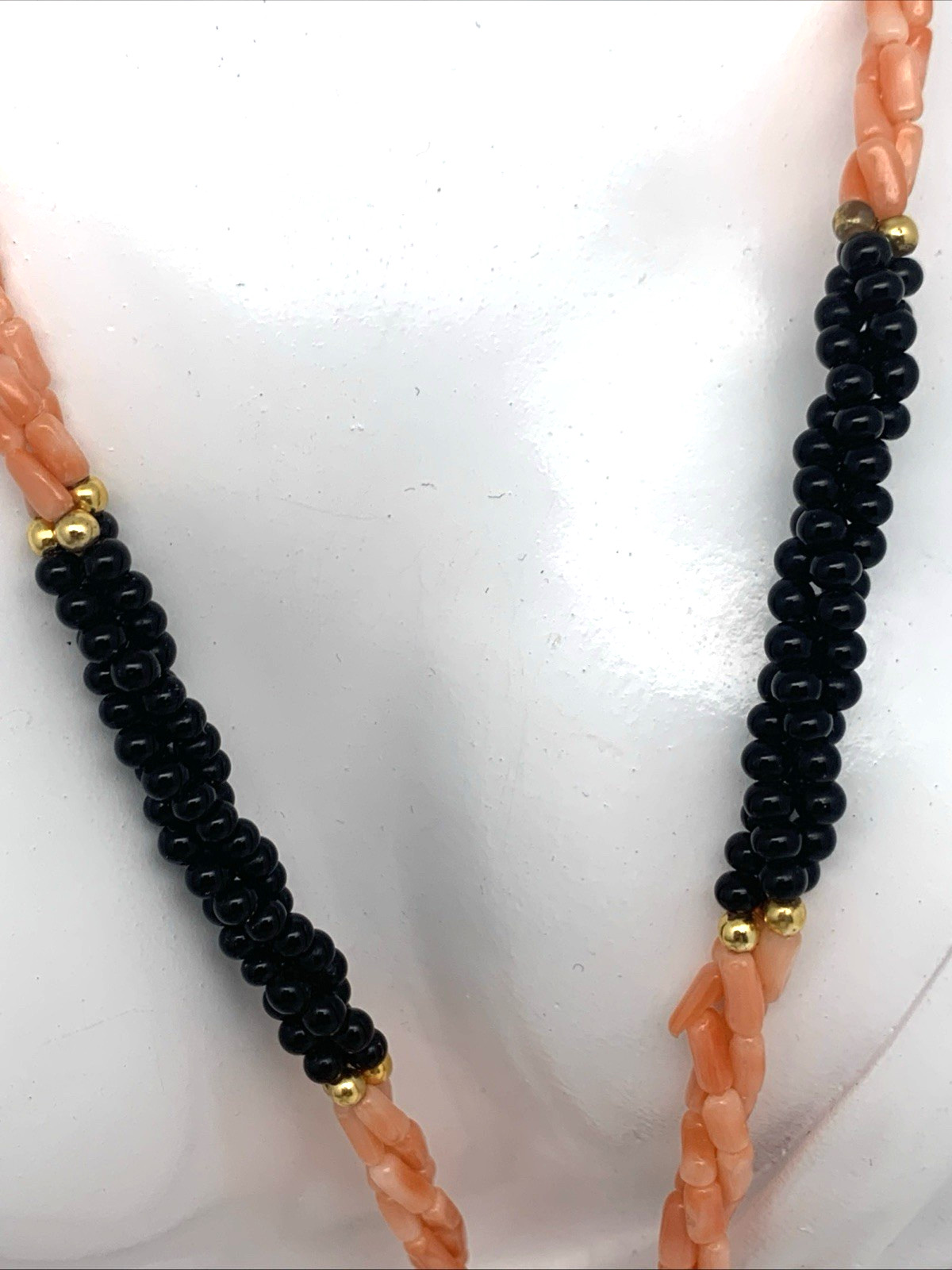 Vintage Twisted 3 Strand Coral & Onyx Beaded 30″ Necklace