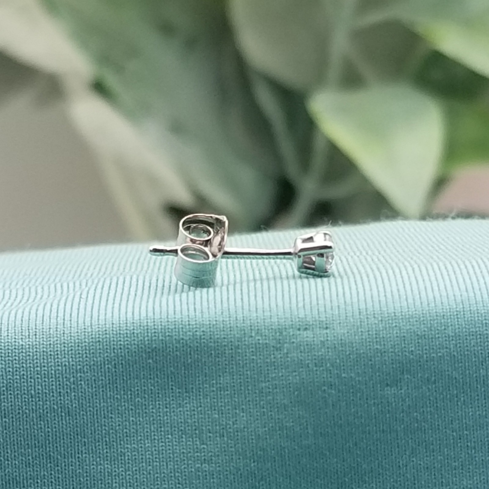 14K White Gold Diamond Stud Earrings, .14CTW, Vintage, Every Day Studs