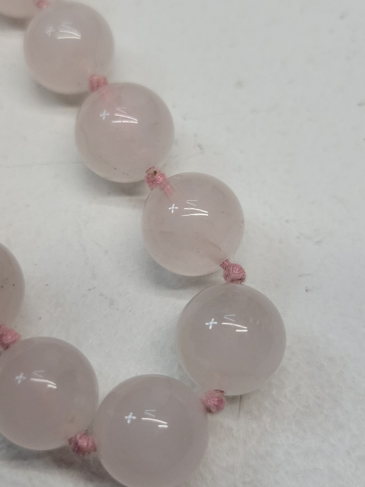 VTG Rose Quartz Hand Knotted 32″ Continuous Gemstone Bead Necklace
