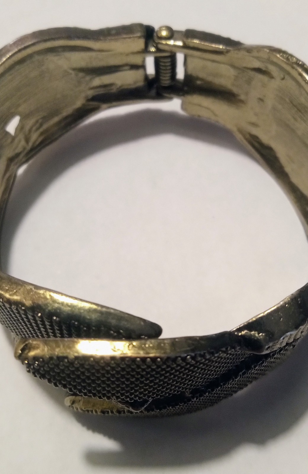 Vintage Hinged Clamper Design Leaf Motive Bracelet Silver- Goldish Tone