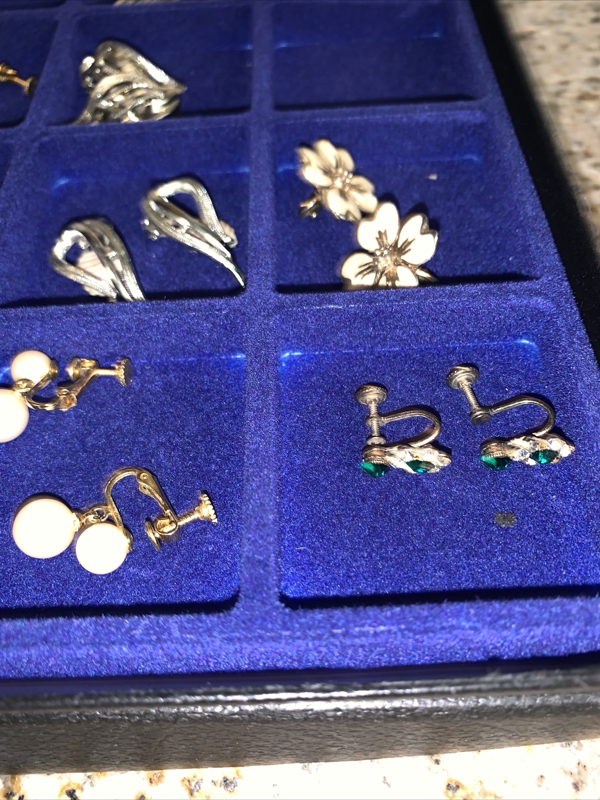 VINTAGE Estate lot CLIP ON Earrings 1950’s through 1980’s LOT OF 27 #m9