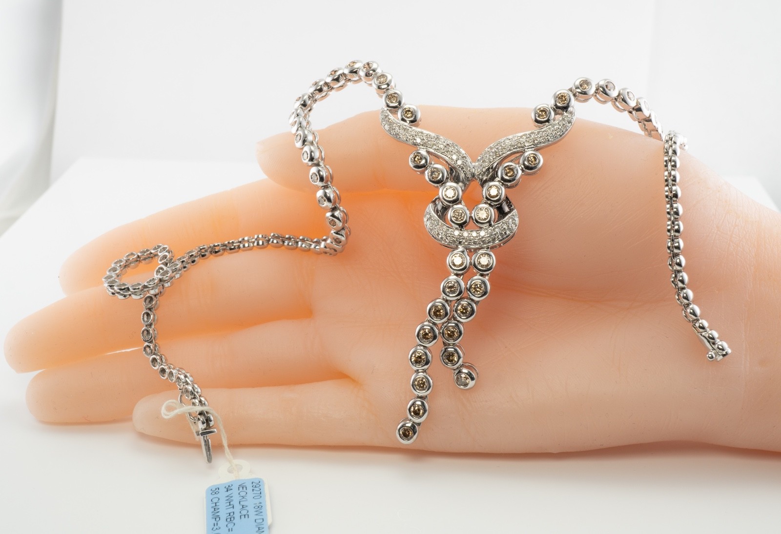 White & Champagne Diamond Necklace 18K Gold 3.84 TDW