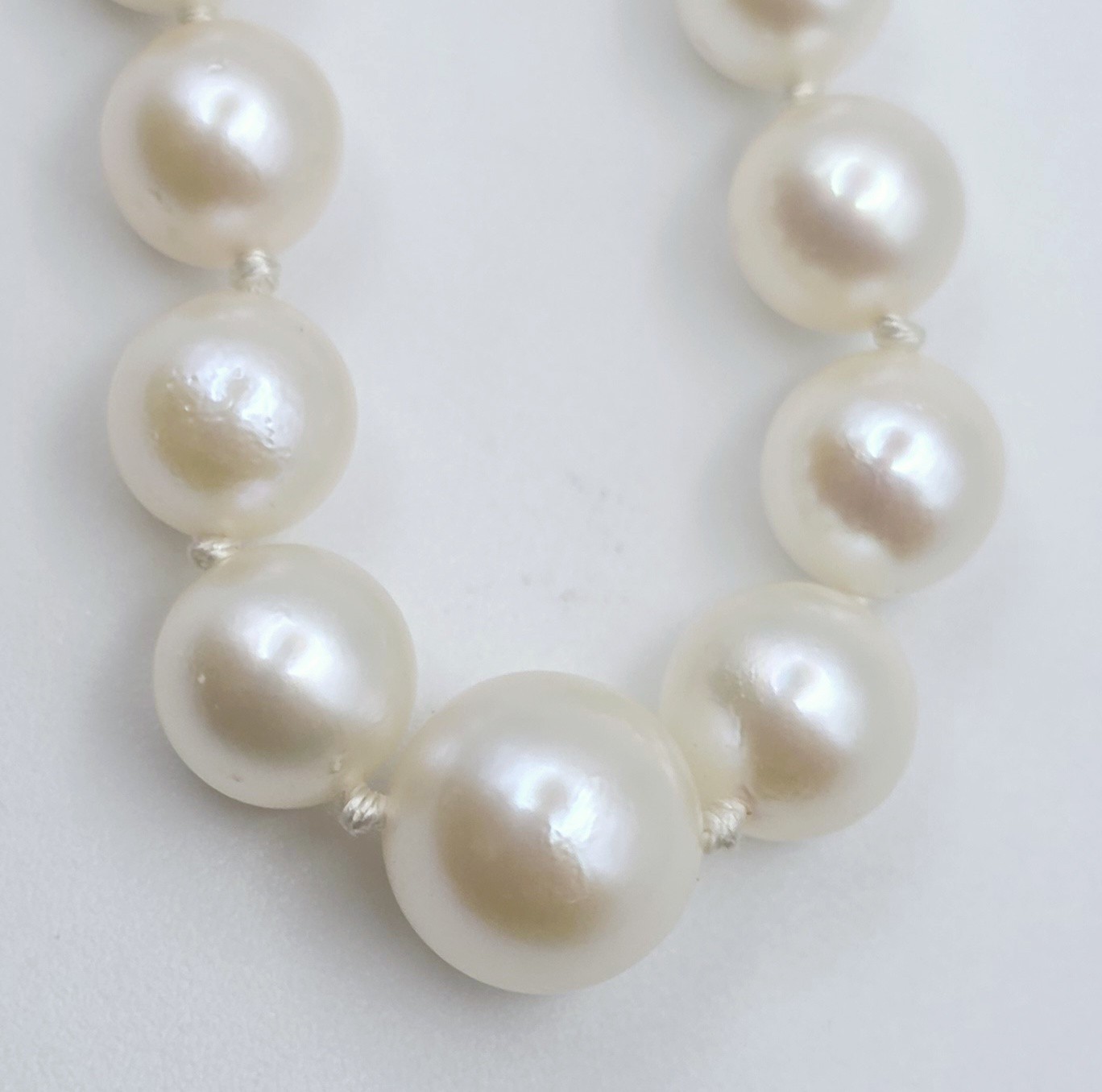 Vintage 21″ Graduated Cultured Pearl Necklace Signed Grassman Blake Sterling