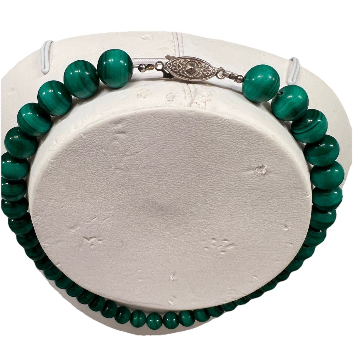 Vintage Natural Malachite Green 40 Bead Necklace 10mm One Size Fish Hook Clasp