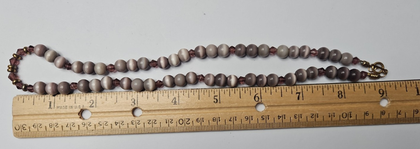 Vintage Purple Cat’s Eye Beaded Glass Necklace Gold Tone Toggle Closure