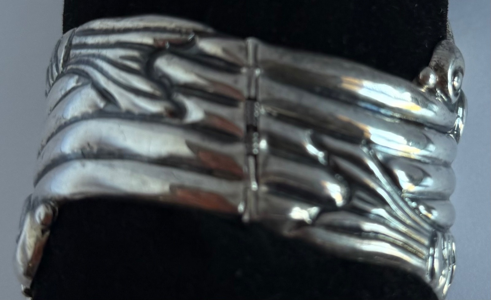 STERLING TAXCO MEXICO DOUBLE KOI FISH CLAMPER BRACELET SIGNED E.D. PICHARDO