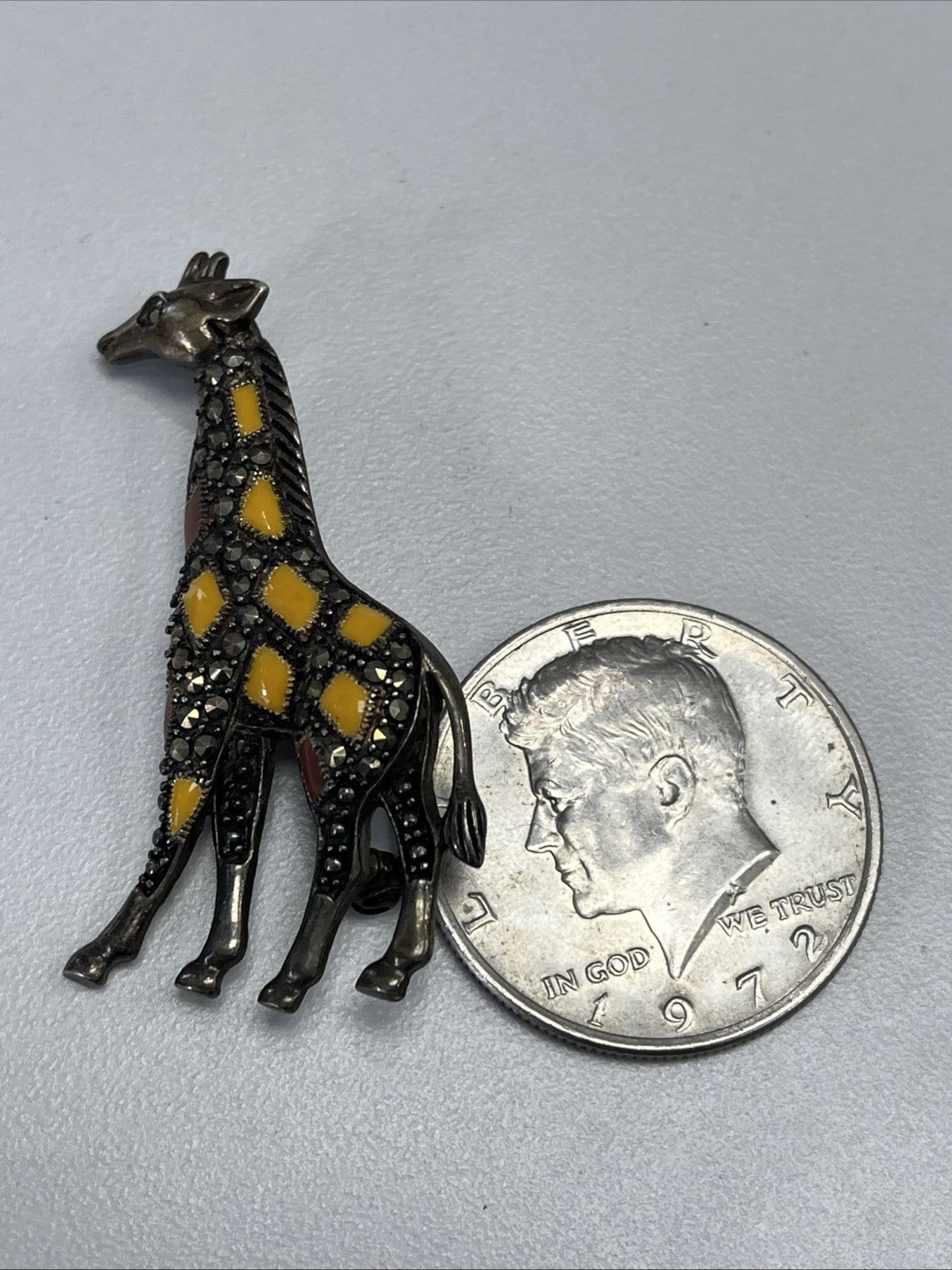 Vintage Retro Sterling Silver Marcasite Animal Figural Safari Giraffe Pin Brooch