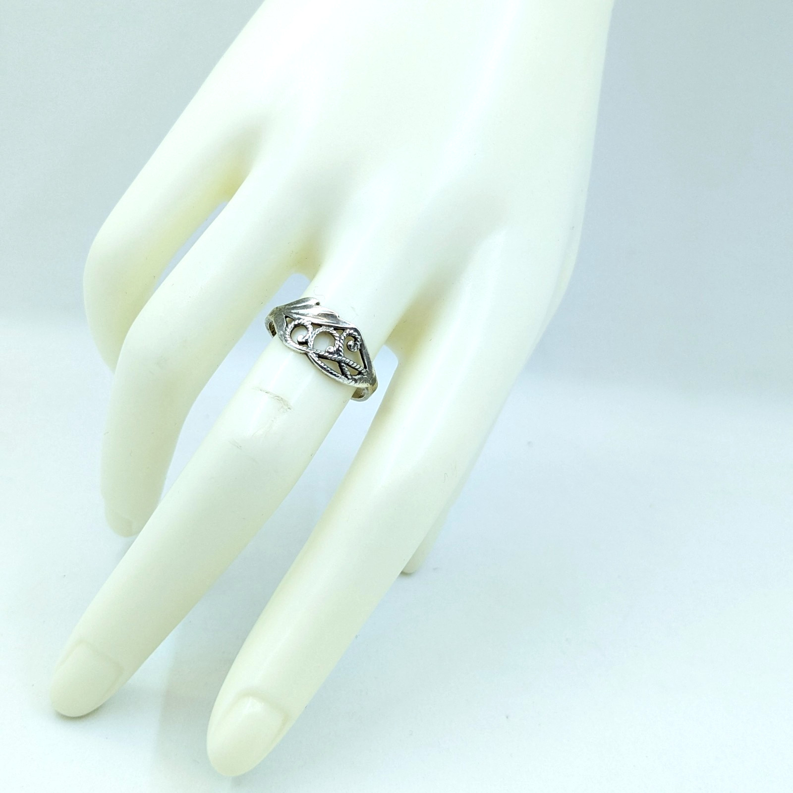 Vintage Elegant Soviet RING Silver⭐925 stamp Star USSR-size: 9US (19mm) | UA #92