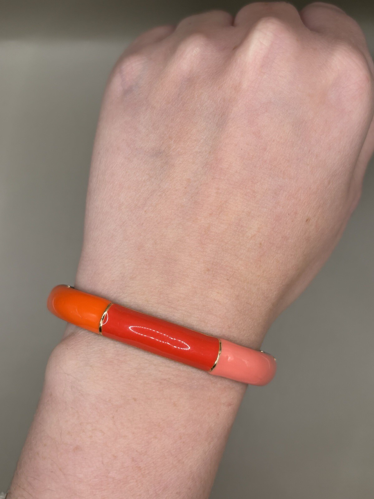 Vintage Reversible Enamel Bangle – Orange Coral & Cream Gold Tone Bracelet