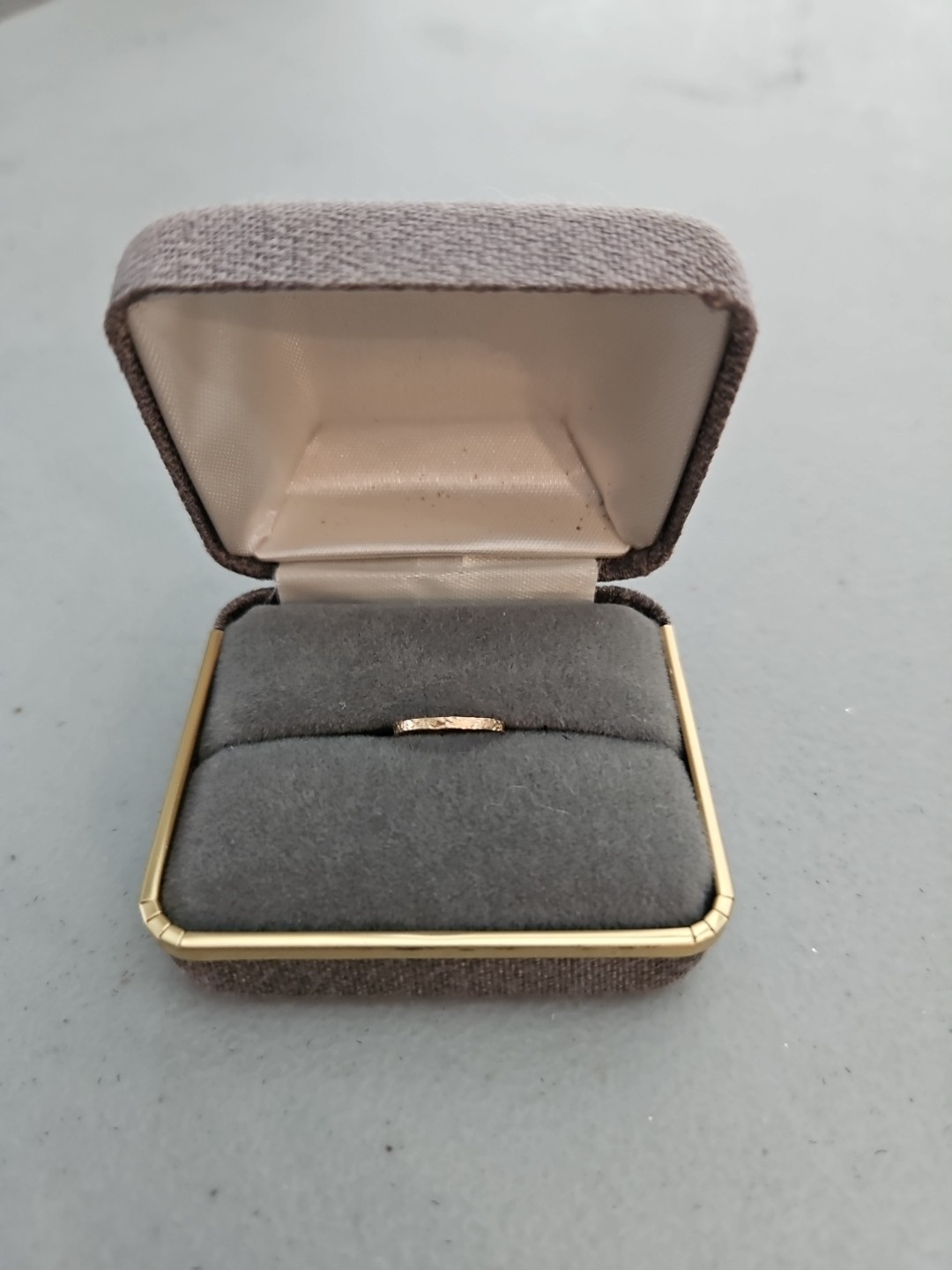 Vintage Etched 10k BDA Yellow Gold Newborn Baby Ring