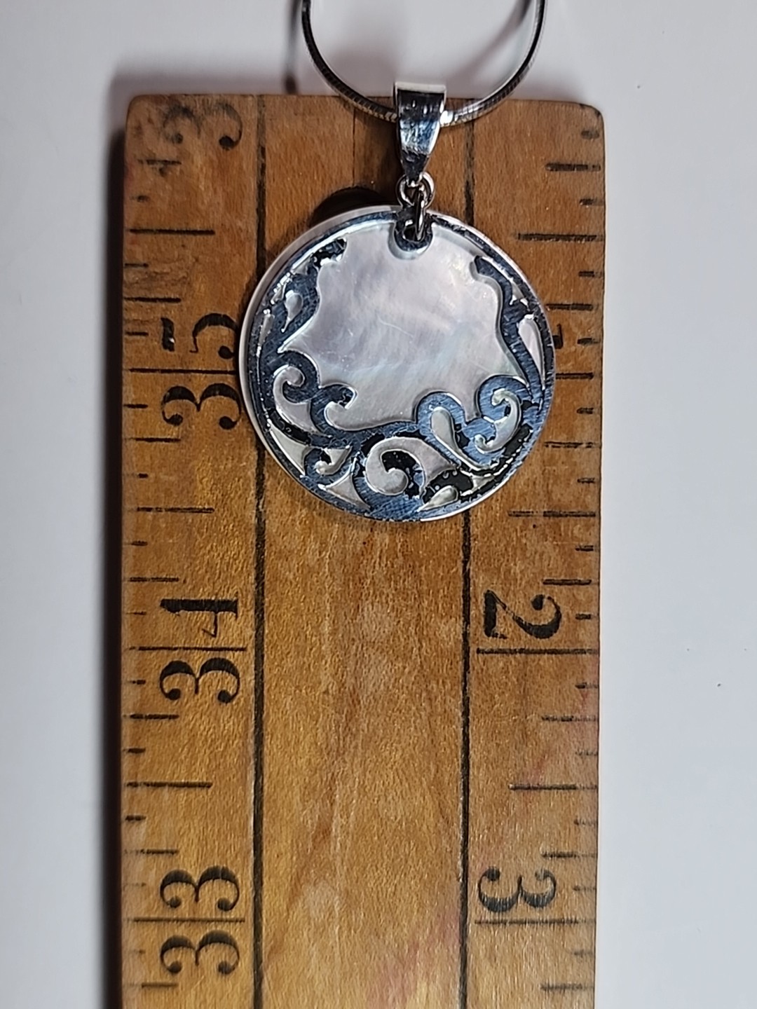 SX 925 Silver Sally C HSN Open Scroll Work MOP Medallion Pendant 16″ Necklace