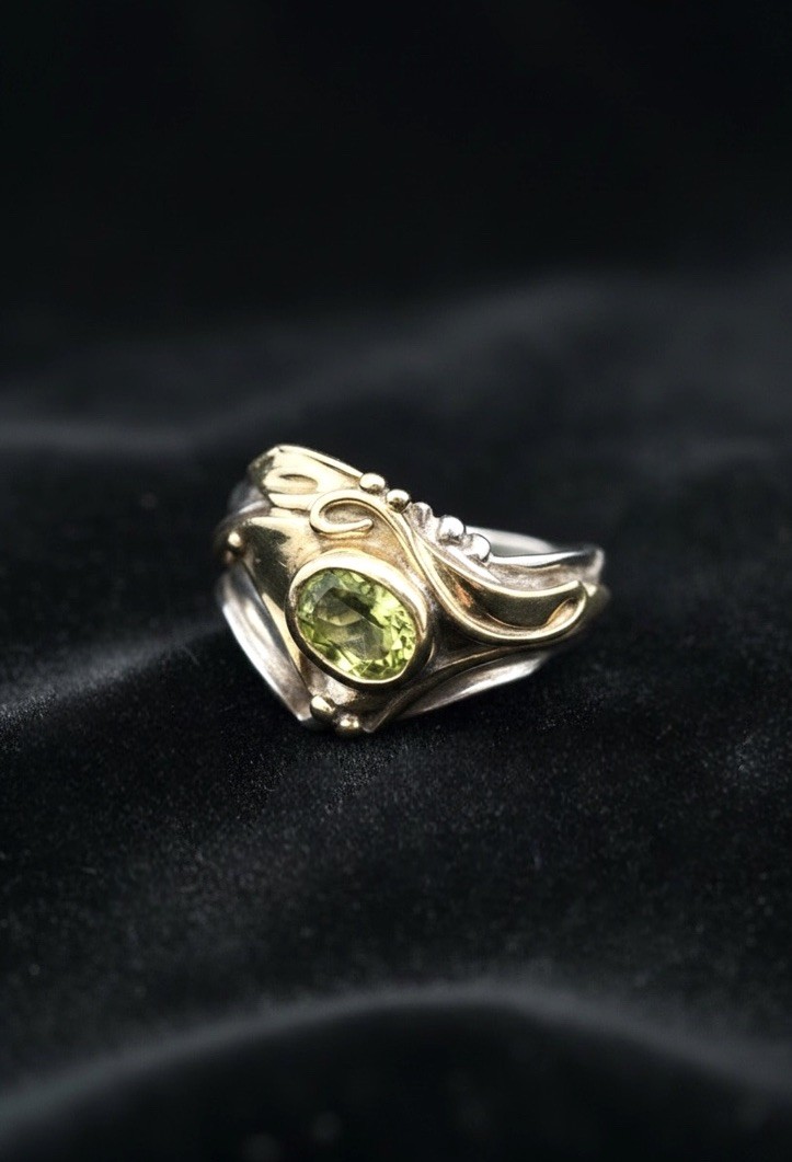Vintage Art Nouveau Style Peridot Sterling Silver and 14K YG Vermeil Ring Size 8