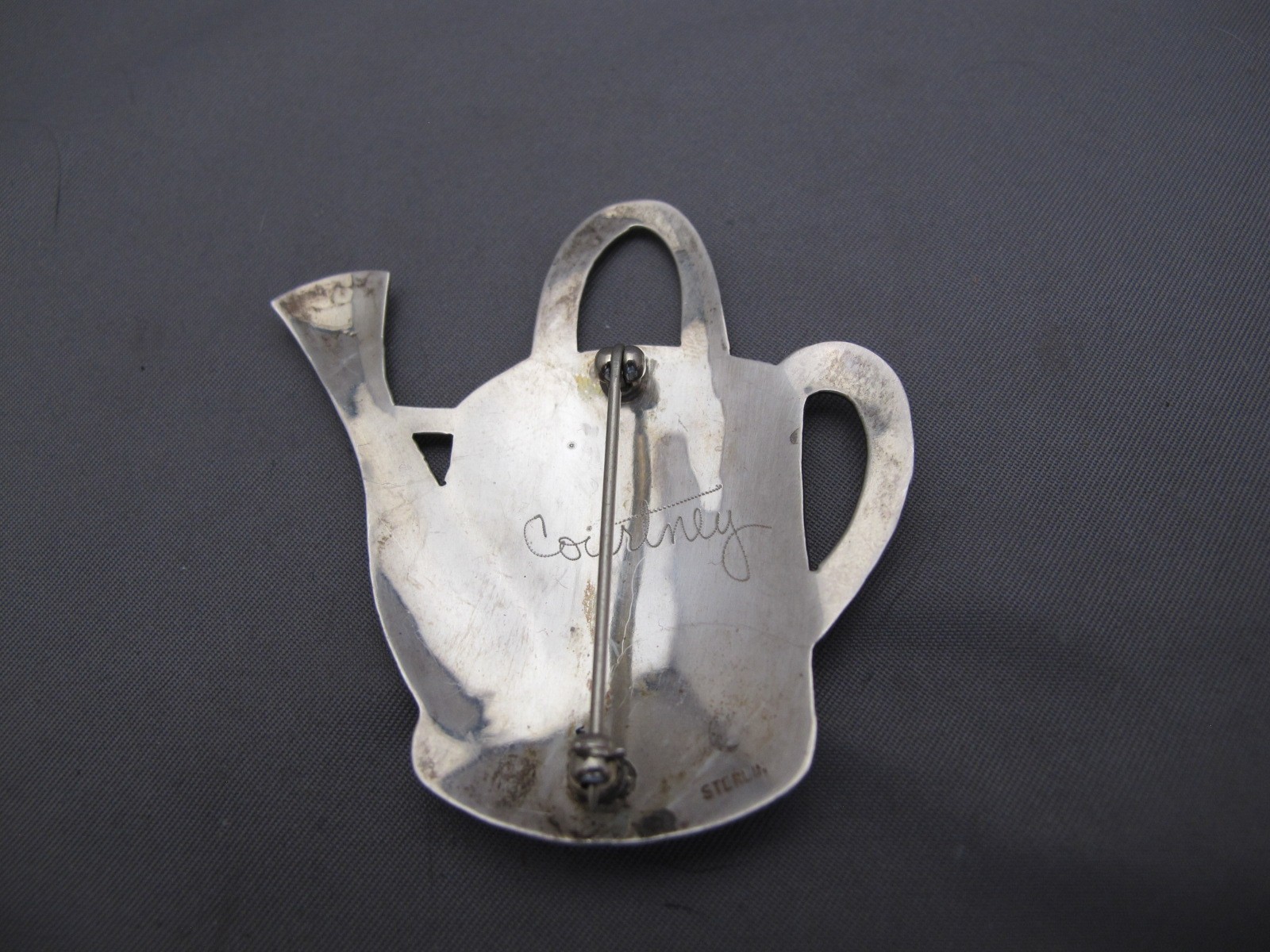 Vintage COURTNEY STUDIO Signed Sterling WATERING CAN GARDENING BROOCH-NR