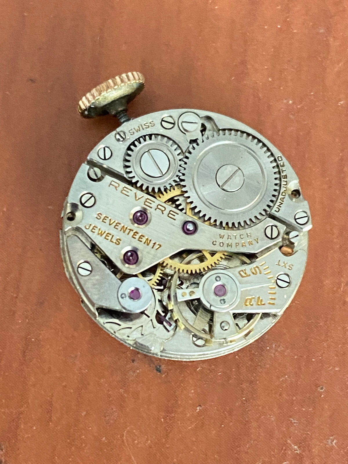 VINTAGE LADIES REVERE BROOCH WATCH, KEEPING TIME, 17 JEWEL , NICE