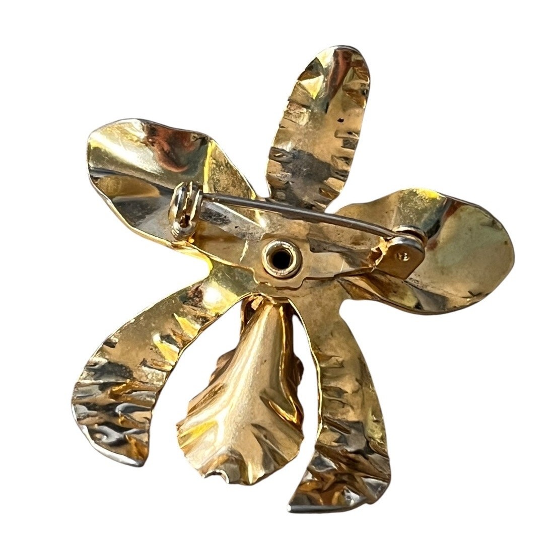 1.5″ Vintage Womens Orchid Flower Gold Tone Brooch Purple Rhinestone