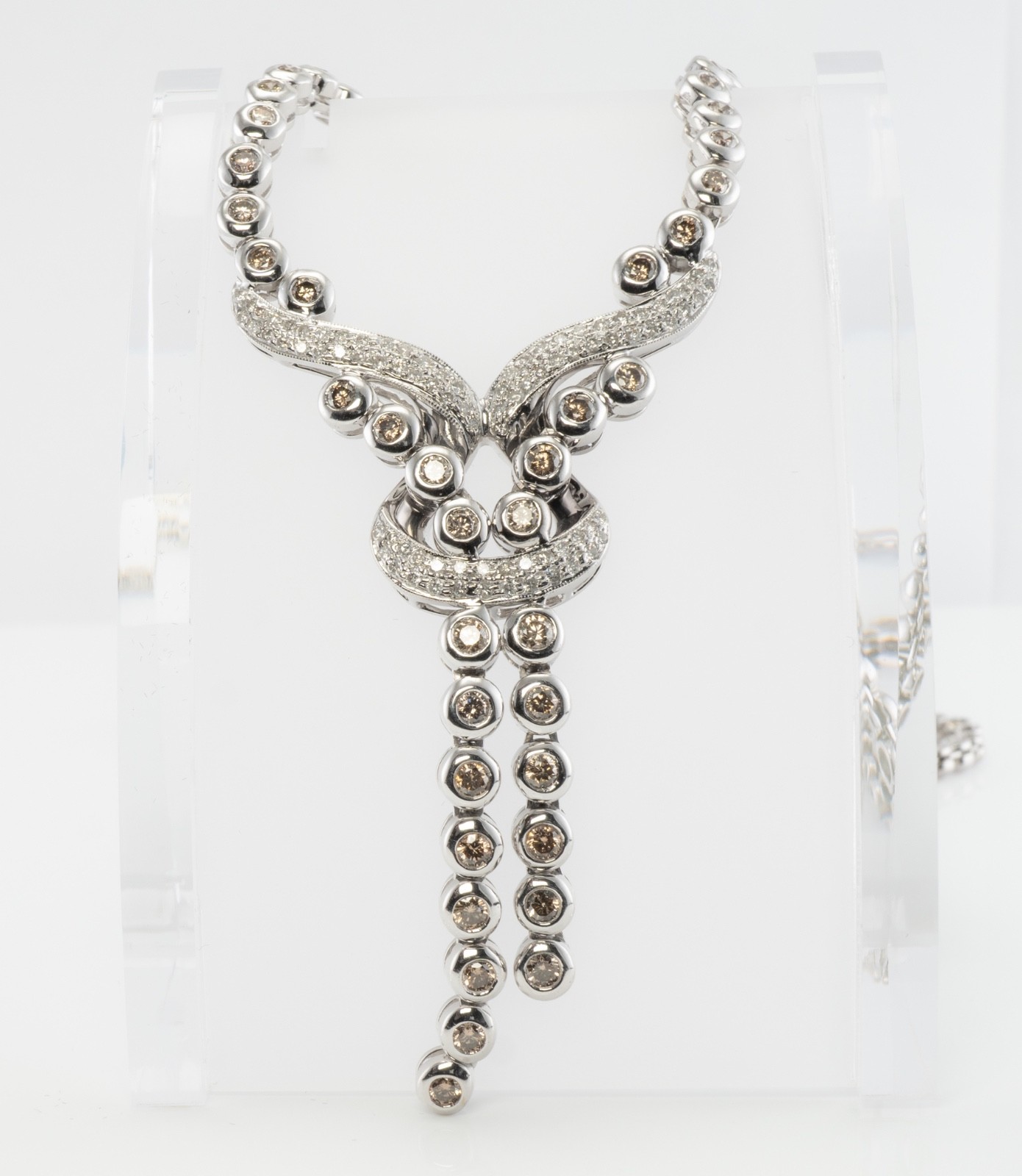 White & Champagne Diamond Necklace 18K Gold 3.84 TDW