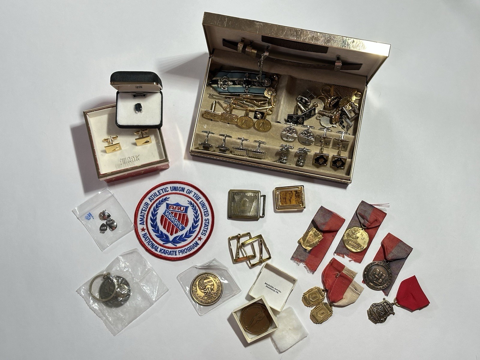 Huge Men’s Cufflink Tie Tac Accessory Estate Lot Swank Fraternity Medals Coins