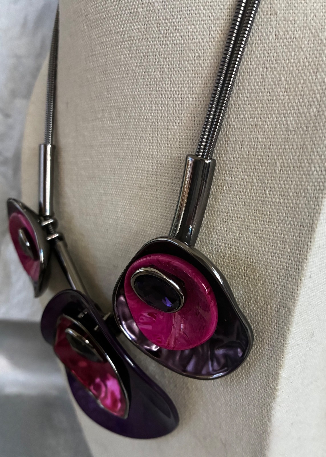 Vintage Statement Necklace Gunmetal Pink Purple Faceted Crystals Glass Acrylic