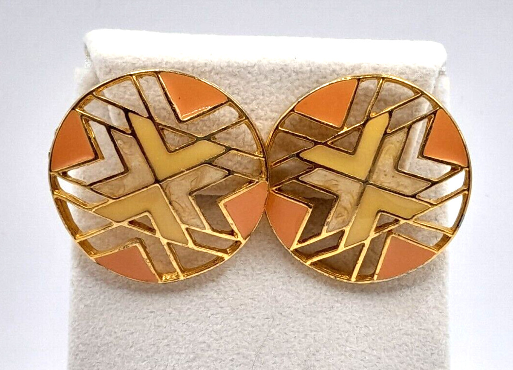 AVON 1.5″ Gold Tone Large Geometric Orange Cream Pierced Earrings VTG 1980’s