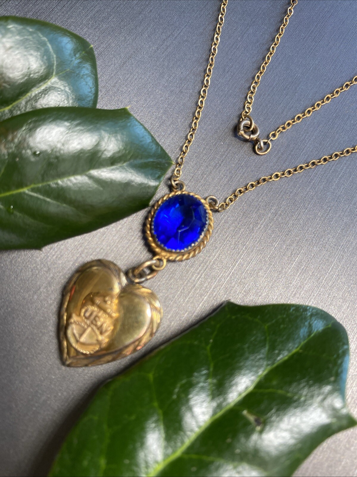 Vintage Photo Locket Pendant Heart Estate Jewelry Pre-Owned USN WWII Gold Filled