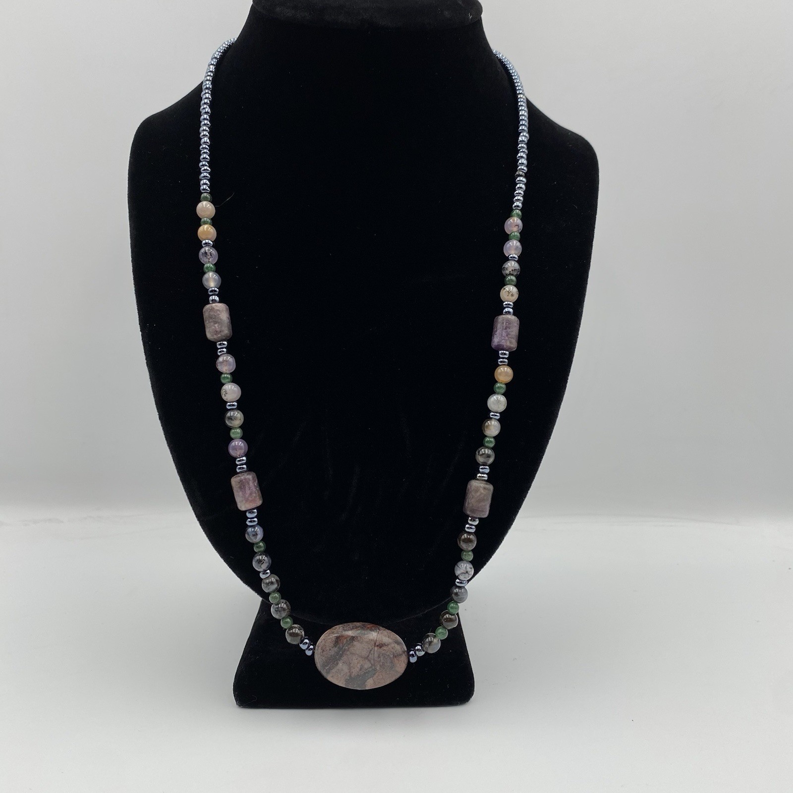 Stone Pendant Beaded Necklace 26″ Lobster Claw Clasp