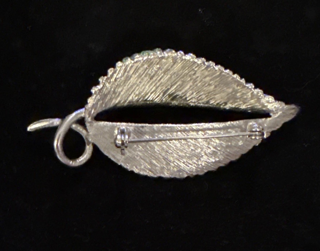 Vintage Silver Tone Leaf Brooch Pin Brushed Textured Swirl Stem 3” Nature