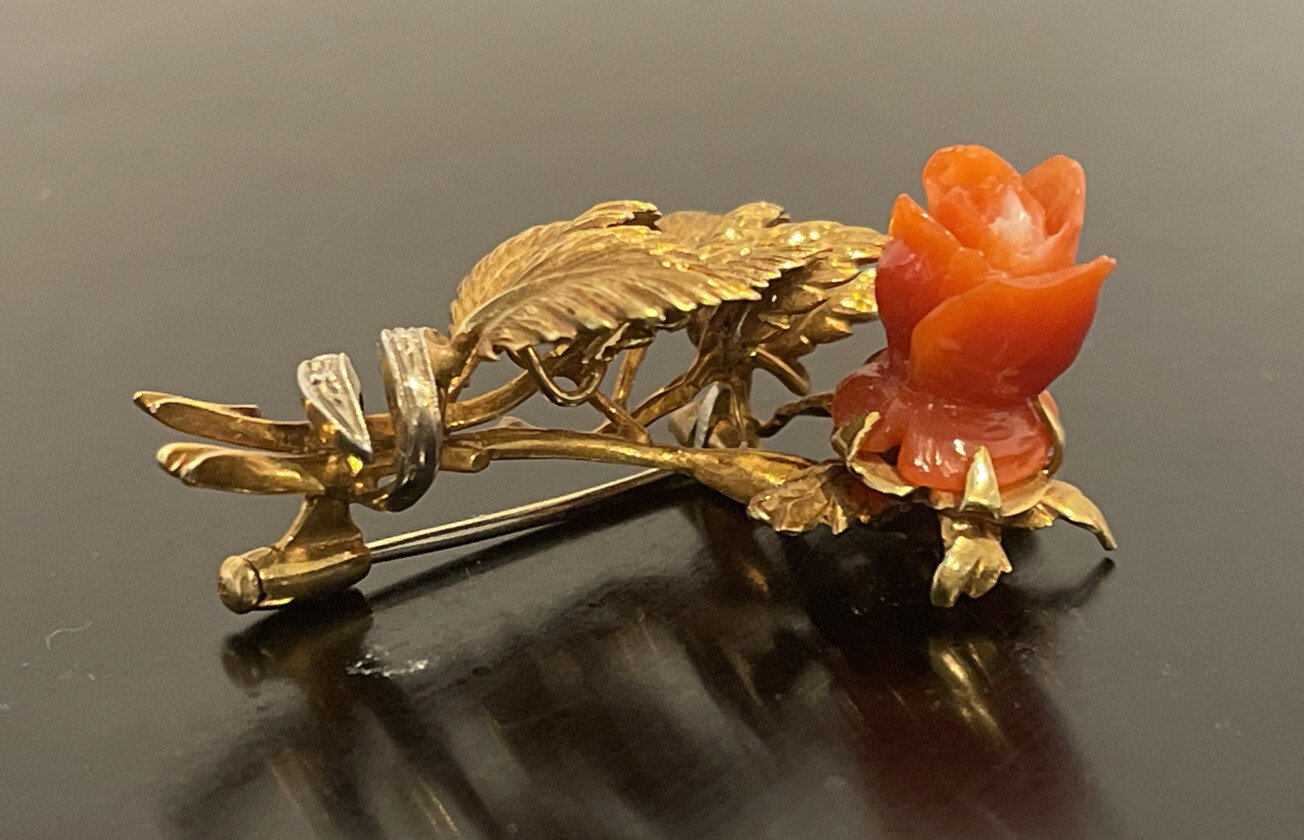18K Solid Yellow White Gold Viennese Coral Carved Rose 1.75” Long 10.43g