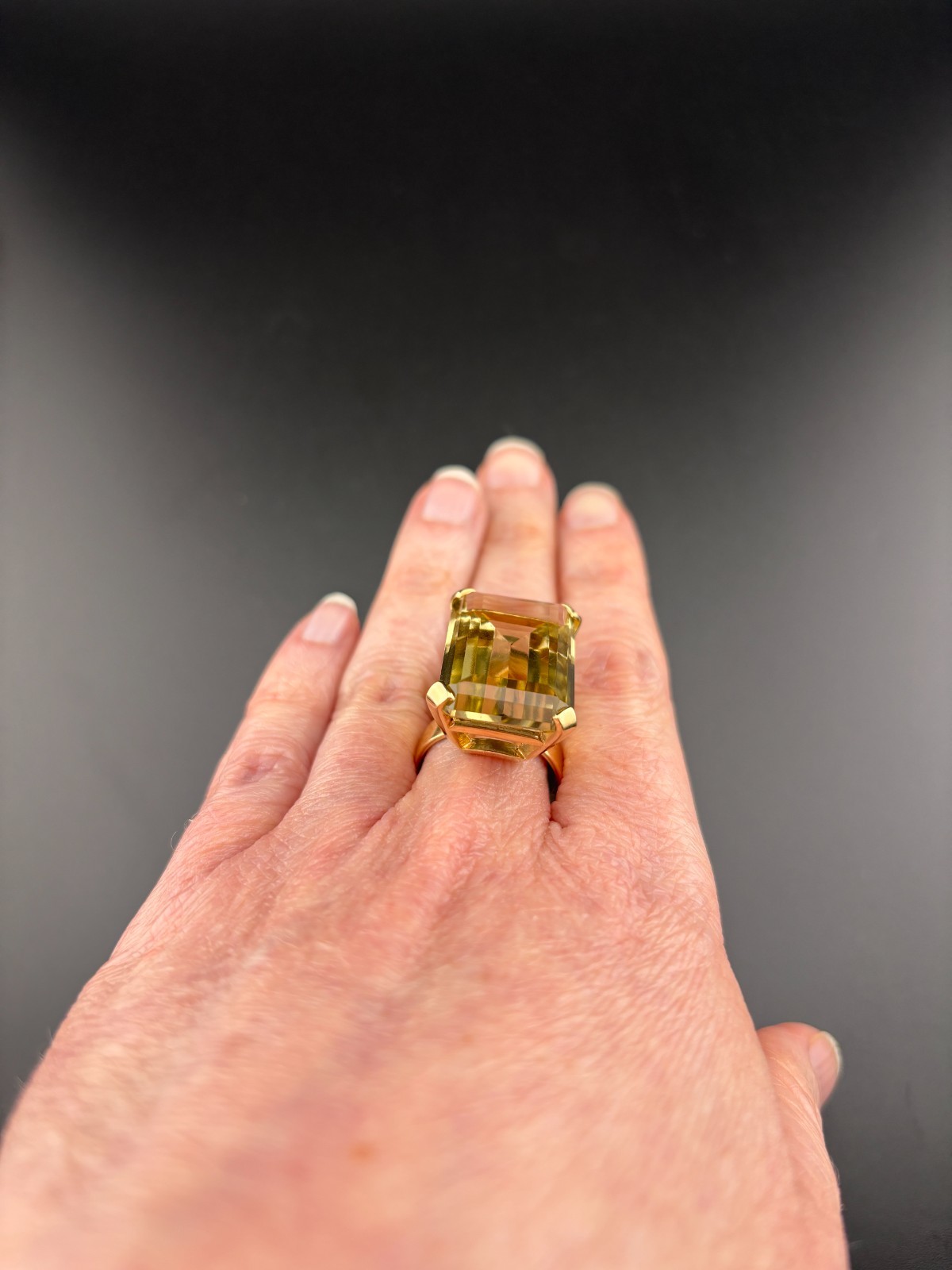 Vintage 18k Gold Large Emerald Cut Quartz Cocktail Ring 13.77g Statement Ring