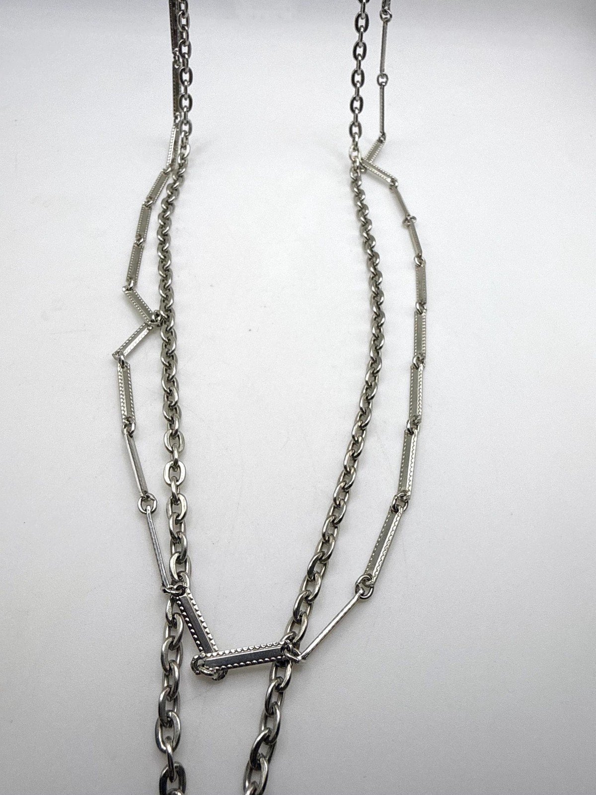Vintage two strand long silver tone chain bar link