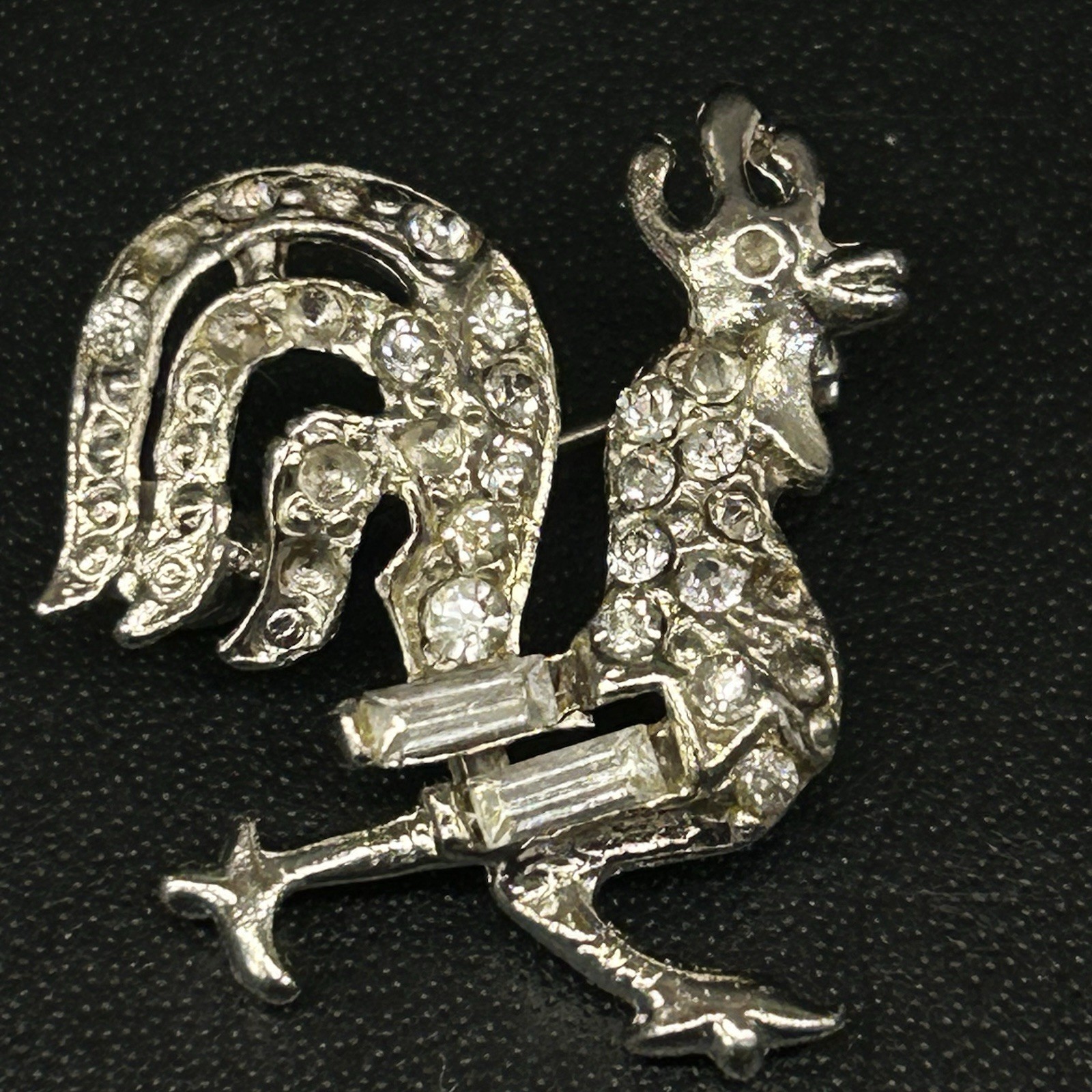 Lot Of 7 Silver Tone Vintage Brooches