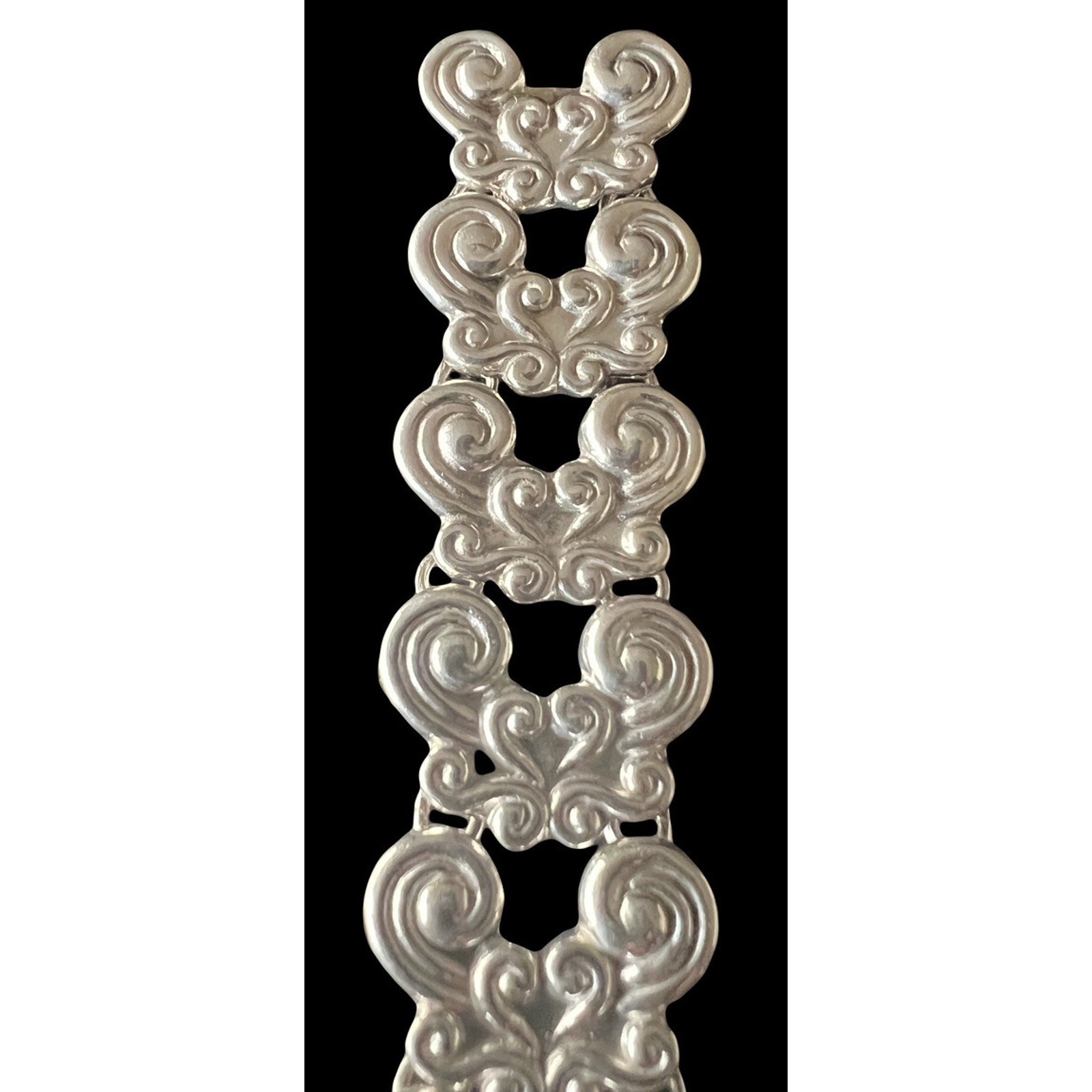 Gerardo Lopez Taxco Mexico 980 Silver Wave Scroll Bracelet Ca. 1940s