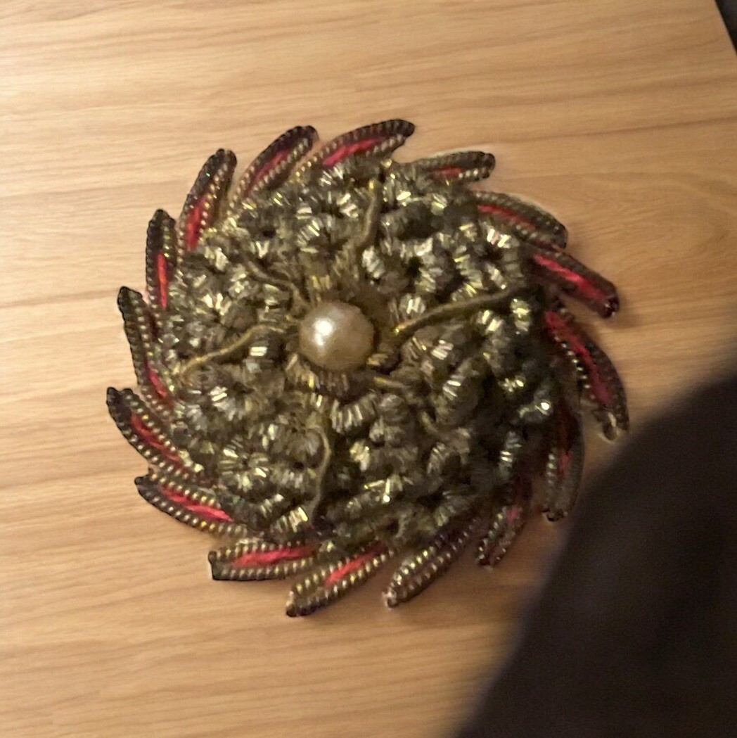 Antique Broche Gold Red Pearl Handmade -Read-