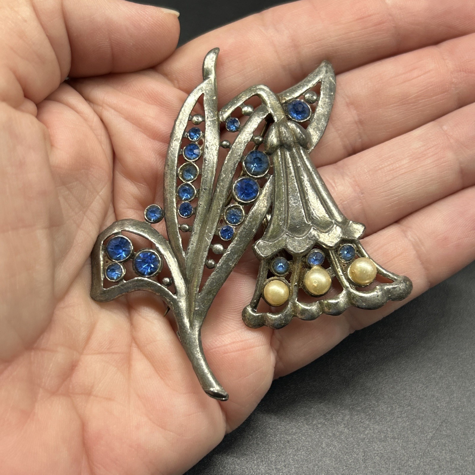 Vintage Pot Metal Brooch Large Floral Flower Pin Blue Rhinestones 3”