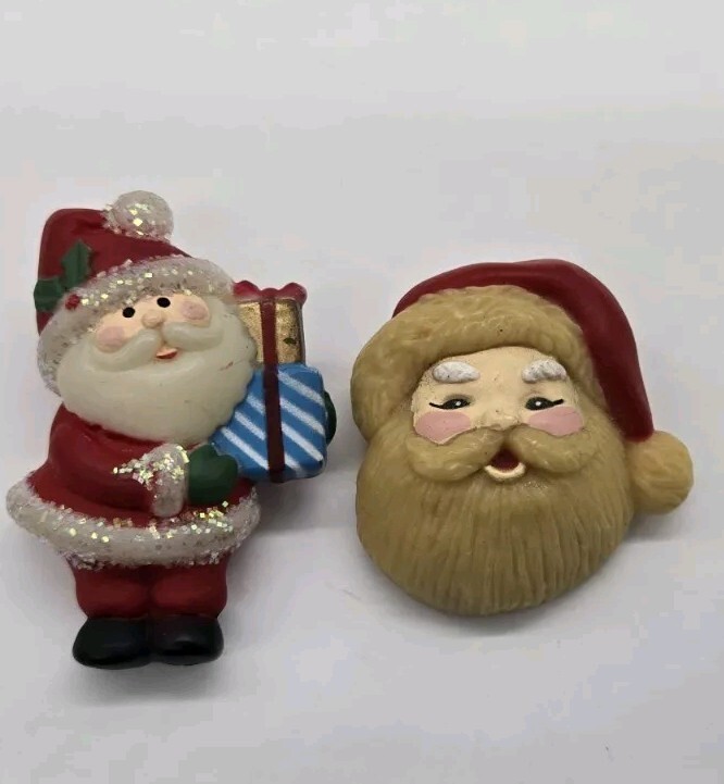 Fun World Santa Claus Brooch Christmas Pin Lot of 2 Vintage Holiday