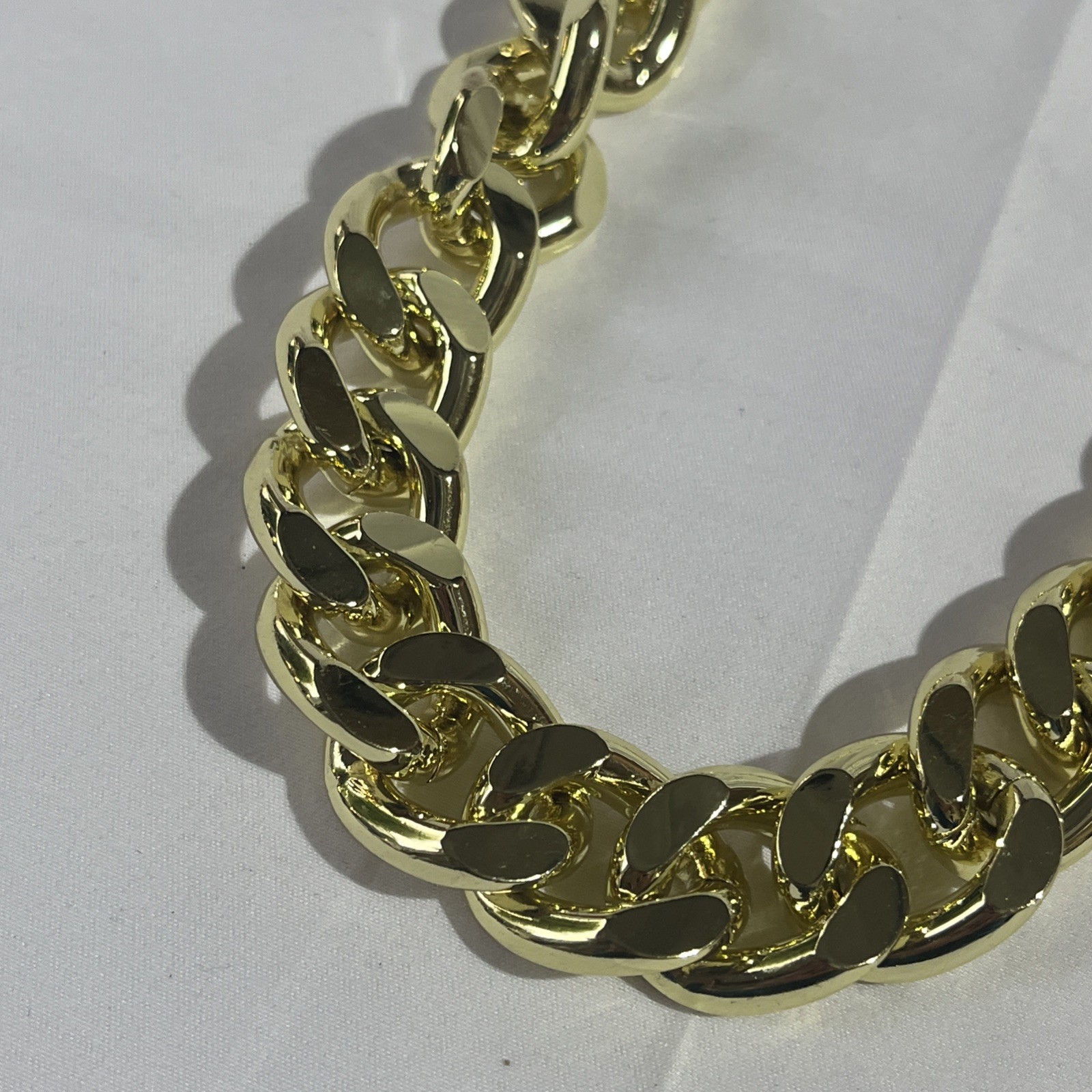 Yellow Gold Plate 20mmmm Wide Thick Curb Adjustable Link Chain Necklace