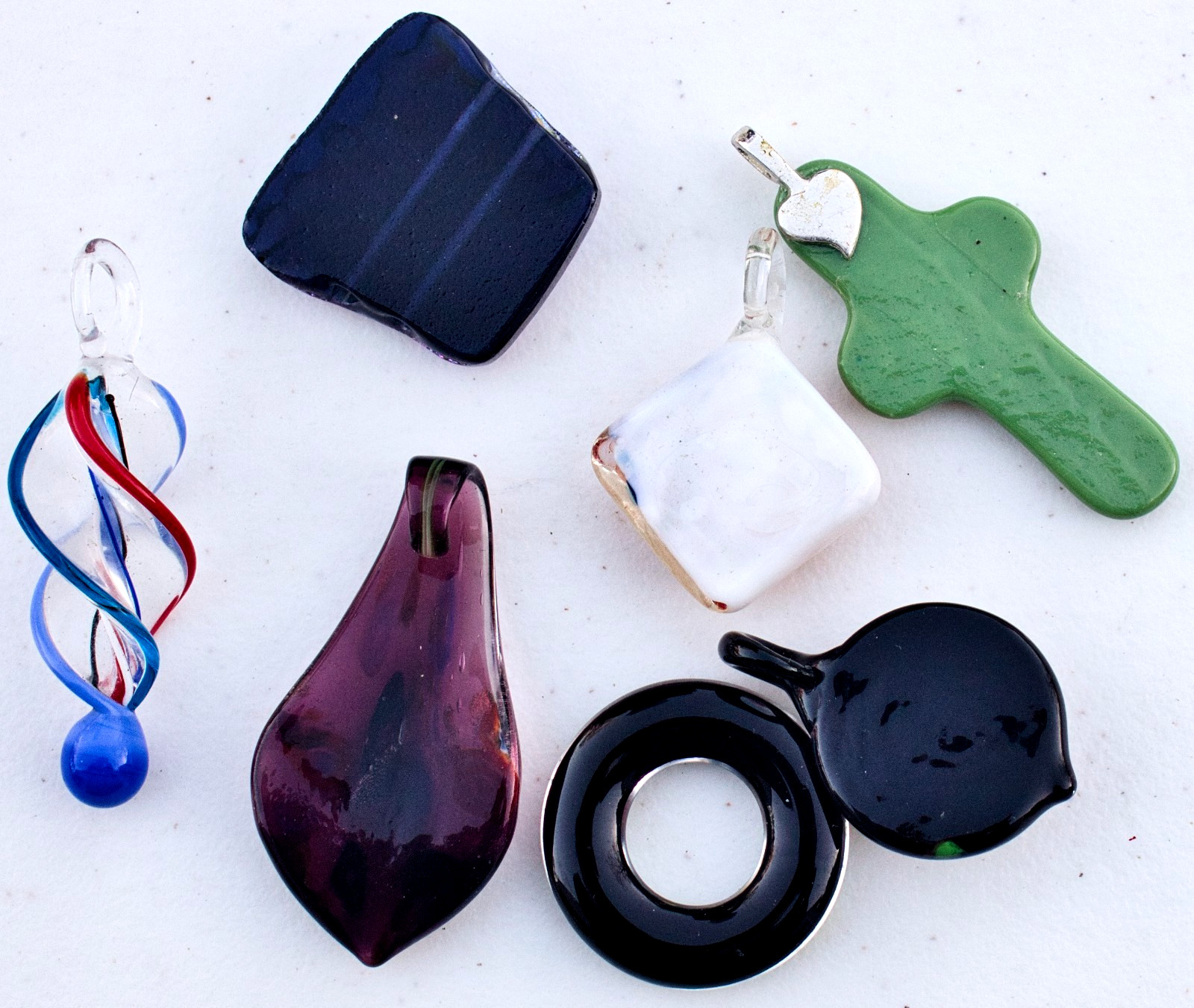 Fashion Lot of 7 Handblown Glass Pendants – no chains included