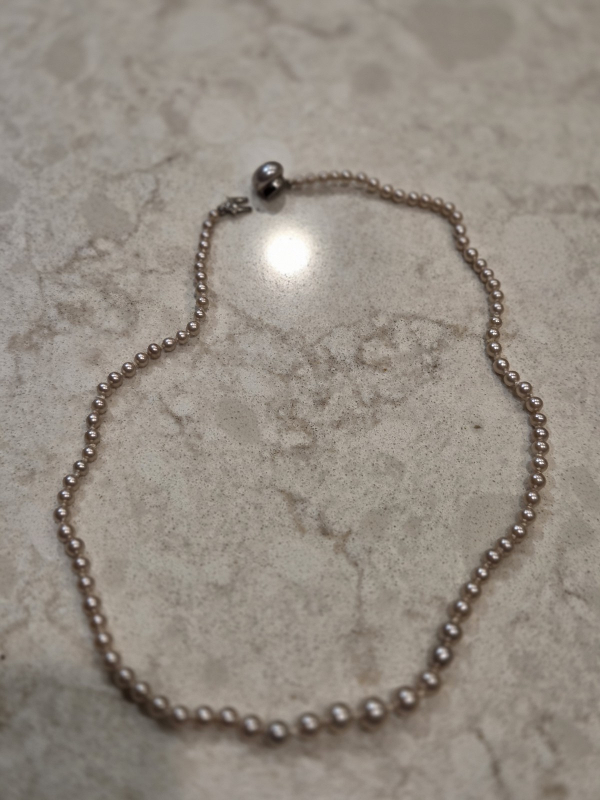 Vtg Classic Vintage Faux Pearls with Fish Hook Button Clasp Necklace Very Nice
