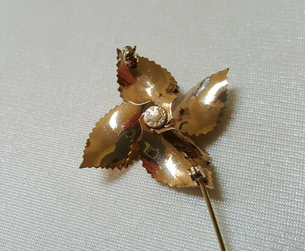 AC 12KGF Four Leaves Brooch Pin Approx 1″ Square Used VG