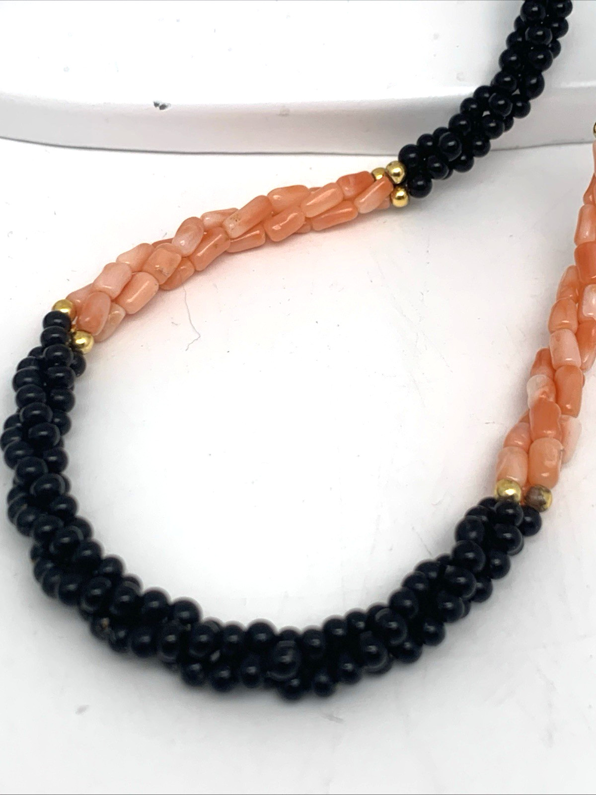 Vintage Twisted 3 Strand Coral & Onyx Beaded 30″ Necklace
