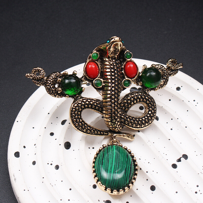 Retro Fashion Vintage Animal Series Snake Brooch AccessoriesJewelry Gift