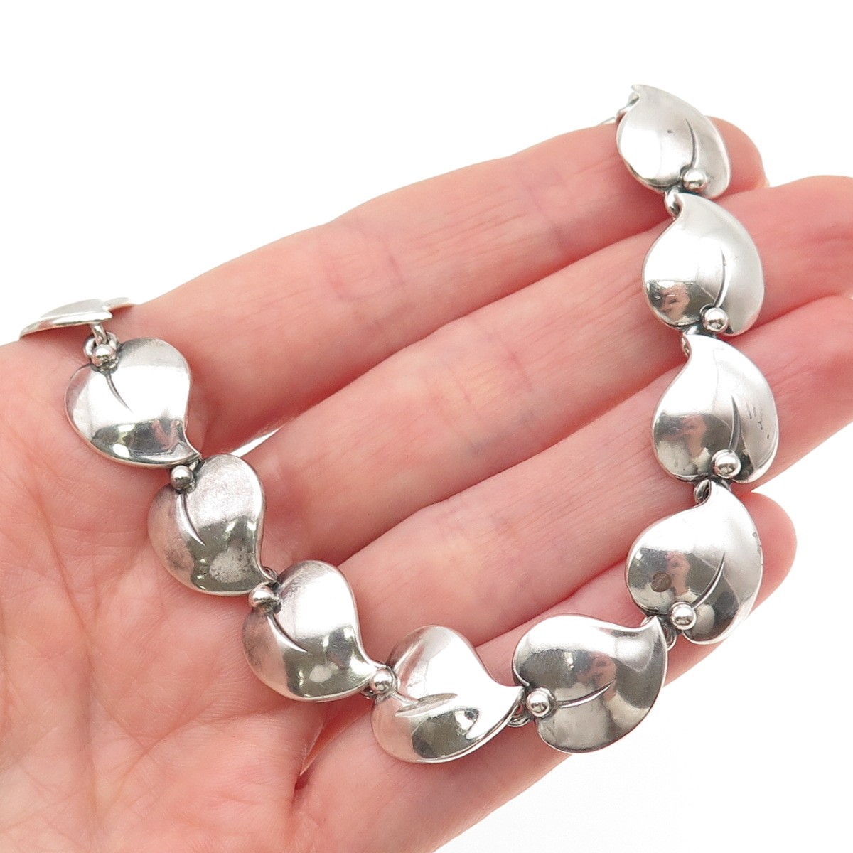 N.E From 925S Sterling Vintage Denmark Modernist Floral Heart Chain Necklace 14″