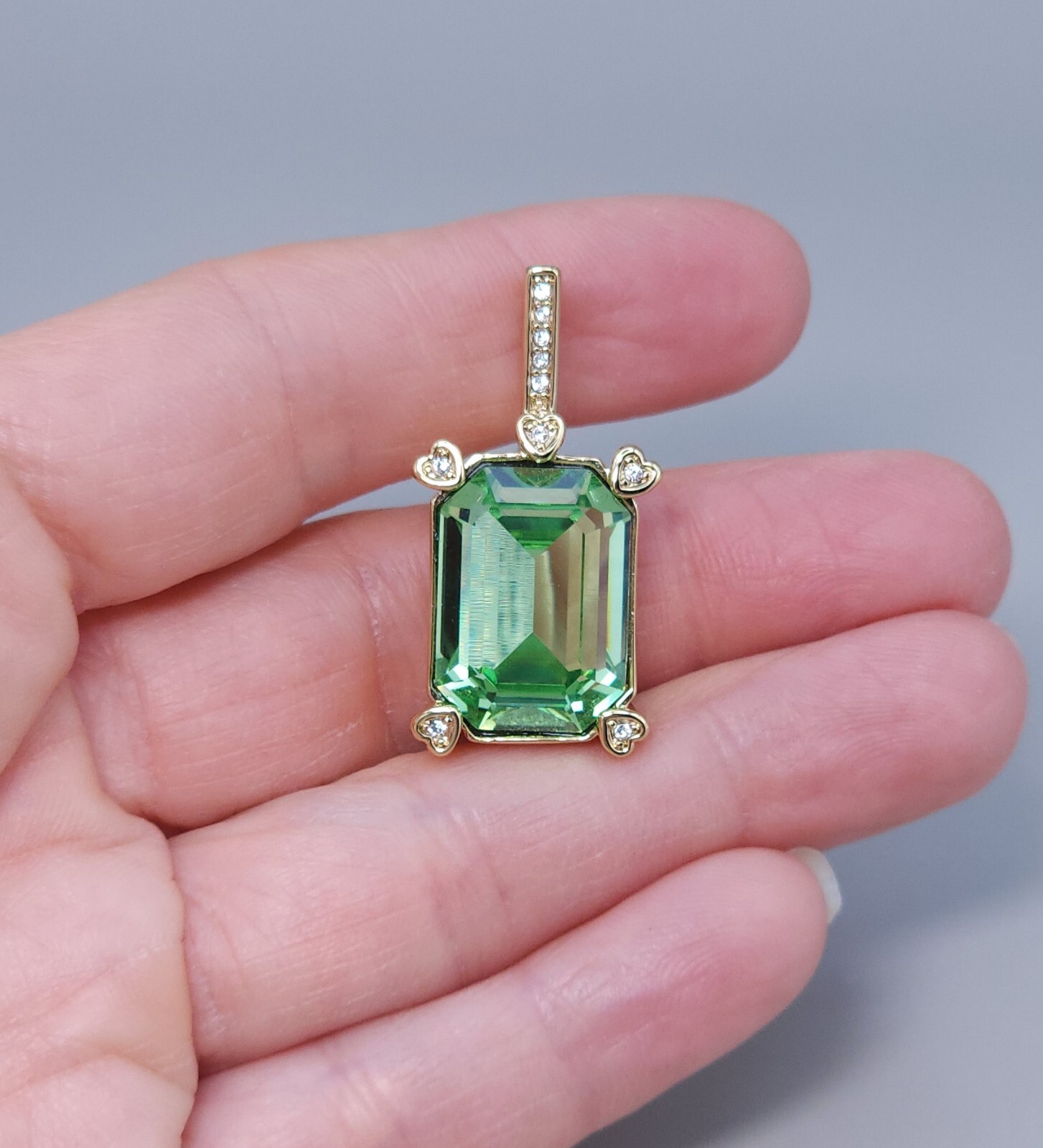 Pendant Lot Of 3 Purple Yellow green white clear rhinestone pendants Gold tone