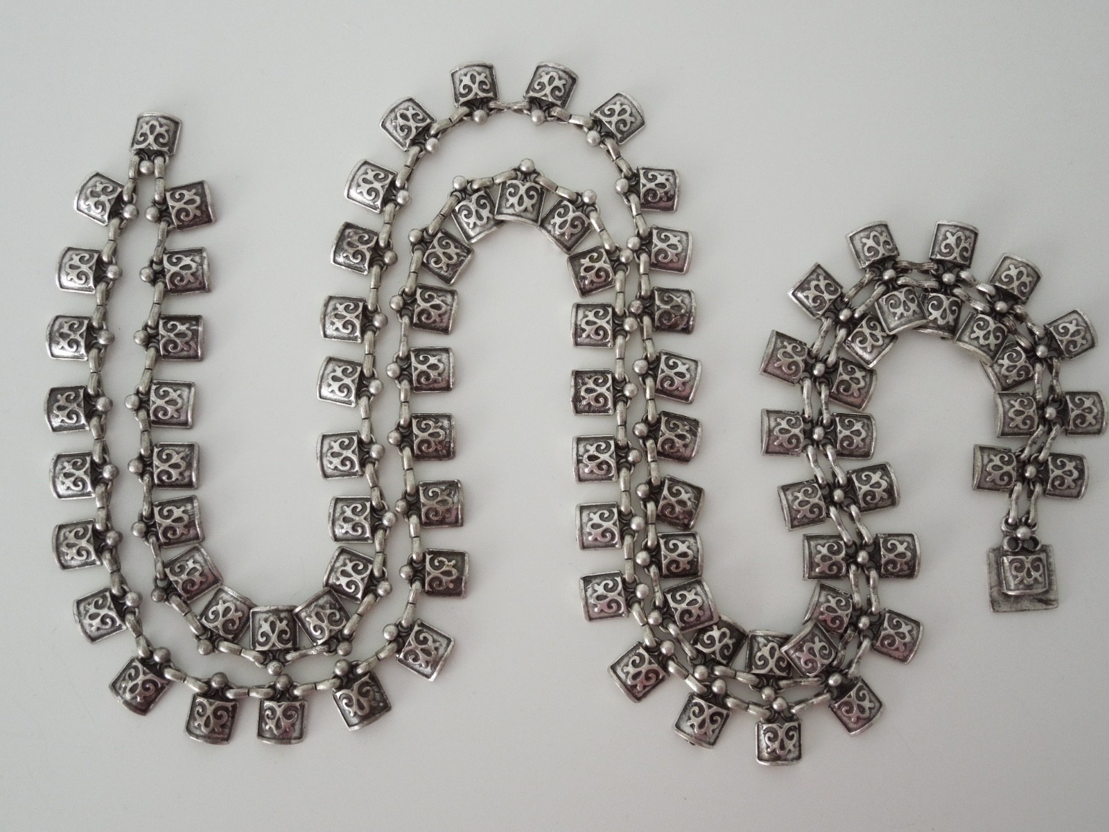 Vintage Ethno Chain Necklace Long silver-colored Boho 70er 3.3oz/ca.30 11/16in